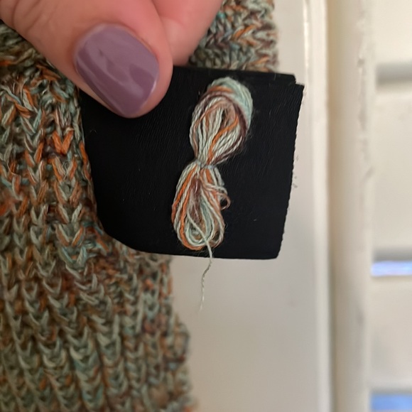 Anthropologie wing sleeve sweater - Picture 7 of 7